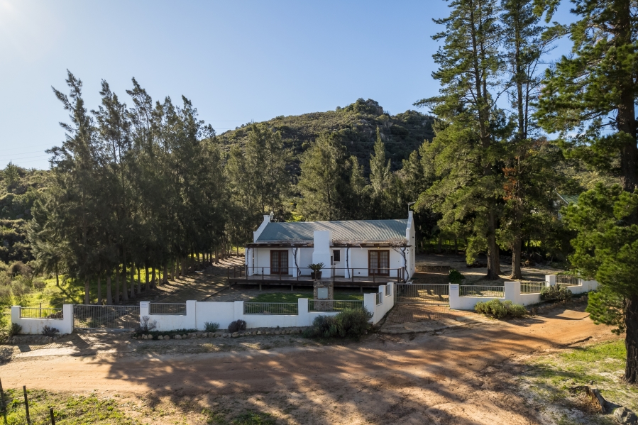 7 Bedroom Property for Sale in Franschhoek Rural Western Cape